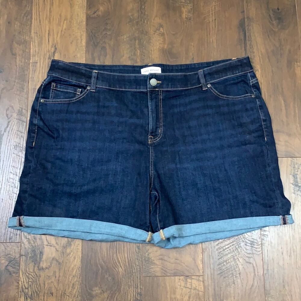 Lane Bryant Flex Magic Waistband Mid-Rise Girlfriend Dark Denim Shorts